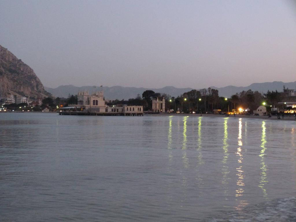شقة Casa Principe Maqueda باليرمو المظهر الخارجي الصورة